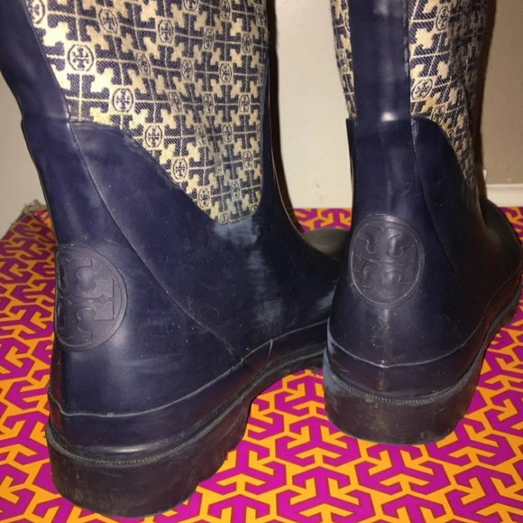Sold/Tory burch rain boot - Picture 3 of 4